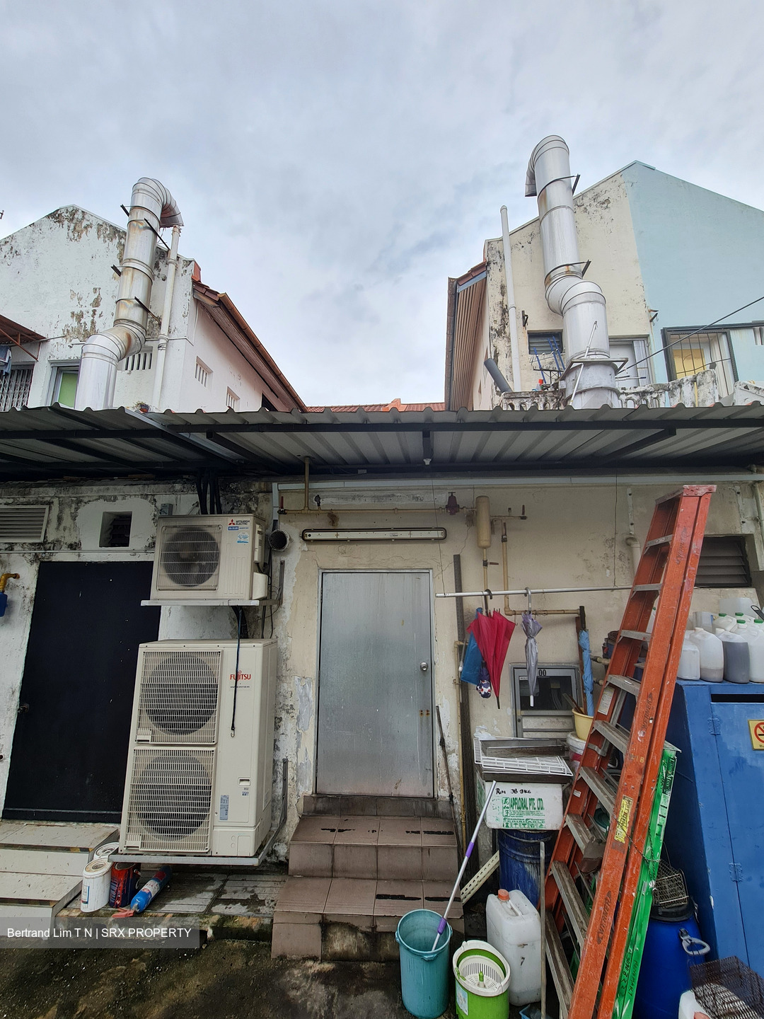 Tanjong Katong Road (D15), Retail #569283611